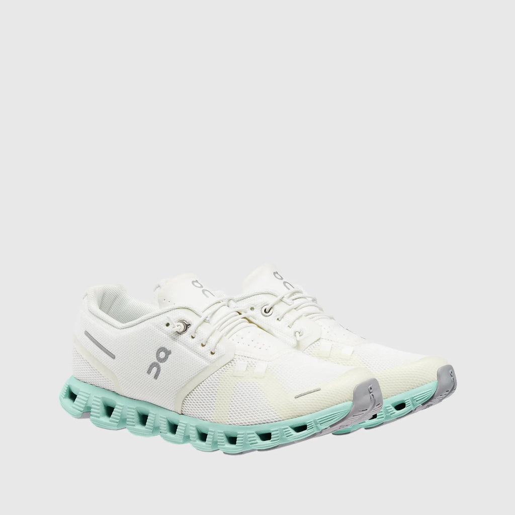 On Women's Cloud 5 Undyed White Creek