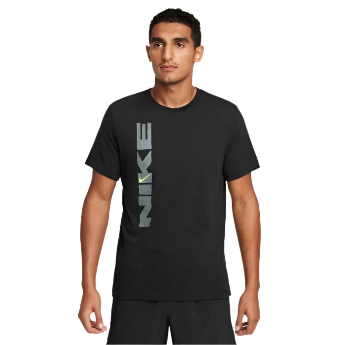 Nike Men's Dri-FIT Fitness T-Shirt - Black